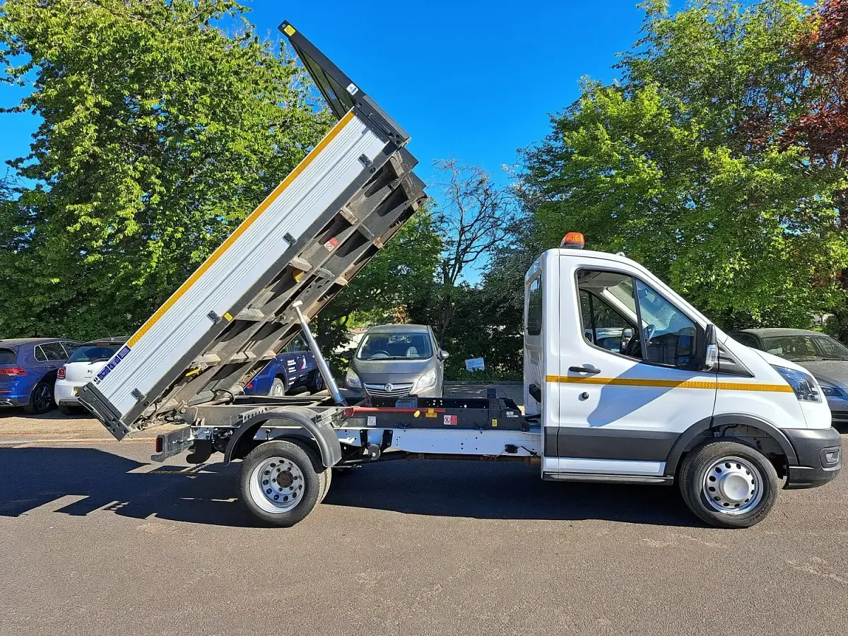 Used Ford Transit S 130 HP (95 kW) 2024 White Van