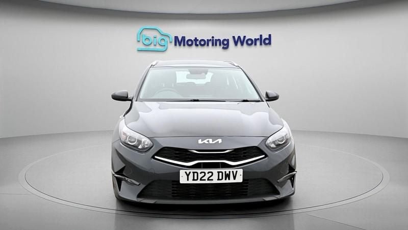 Used Kia Ceed 2022 Grey Hatchback