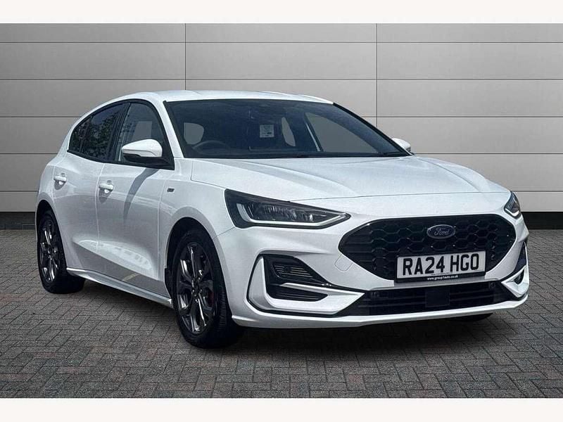 White Used 2024 Ford Focus ST-Line Hatchback | £18,999 (Fair price) - Image 1/4
