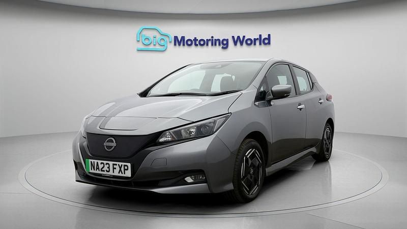 Used Nissan Leaf Acenta 110 kW (150 HP) 2023 Grey Hatchback