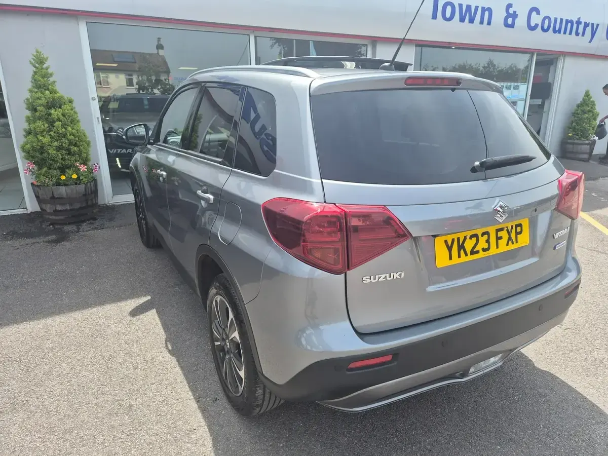 Used Suzuki Vitara SZ5 129 HP (94 kW) 2023 Grey SUV