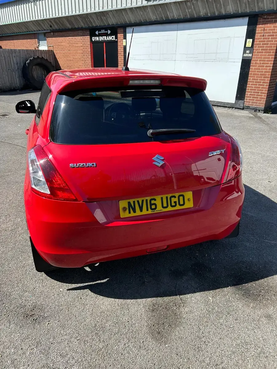 Used Suzuki Swift SZ-L 94 HP (69 kW) 2016 Red Hatchback