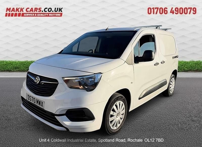 Used Vauxhall Combo Sportive 100 HP (73 kW) 2020 White MPV