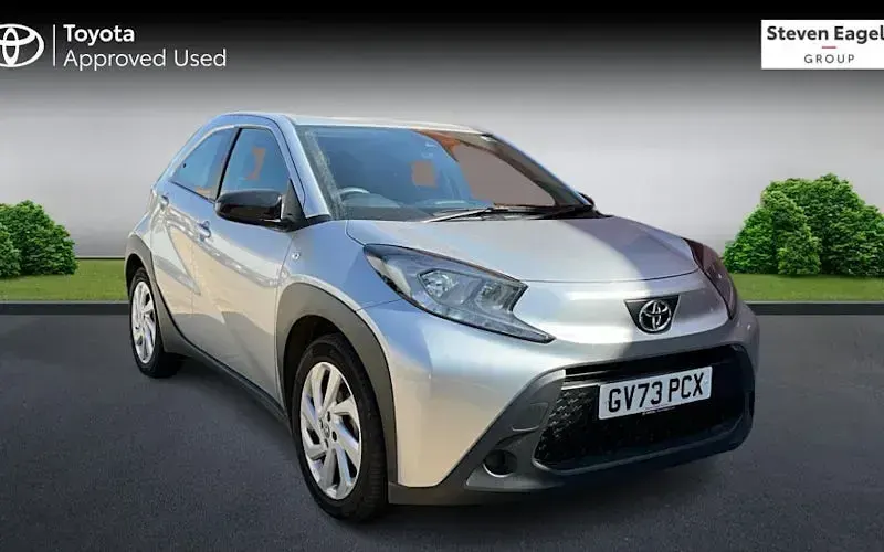 Used Toyota Aygo X PURE 72 HP (52 kW) 2024 SUV