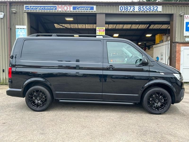 Used VW T6.1 Highline 150 HP (110 kW) 2023 Black Van