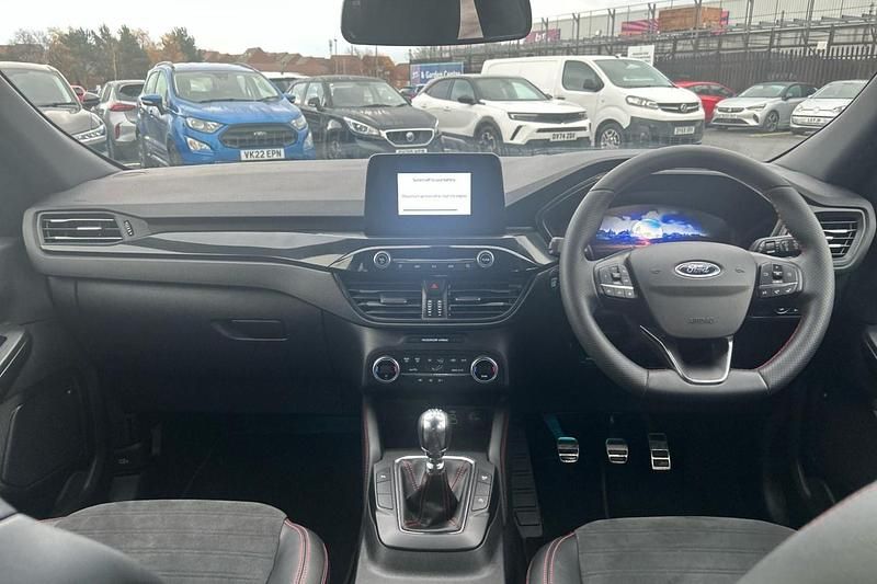 Used Ford Kuga ST-Line 150 HP (110 kW) 2022 Blue SUV