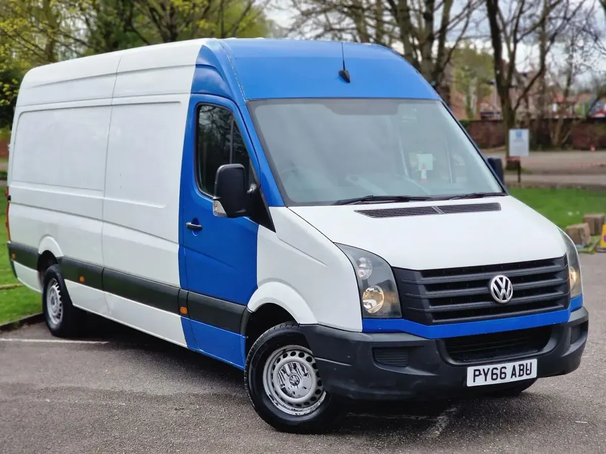 Usado VW Crafter 163 HP (119 kW) 2016 Branco Van