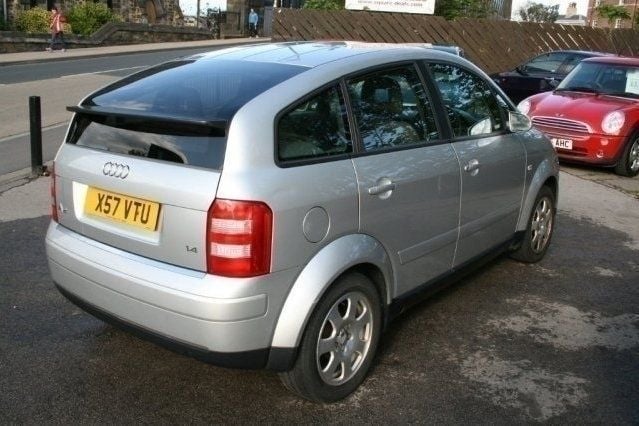 Usado Audi A2 75 HP (55 kW) 2000 Citadino