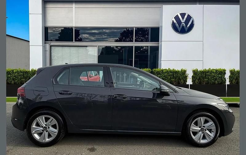Used VW Golf VIII Life 110 HP (80 kW) 2024 Grey Hatchback