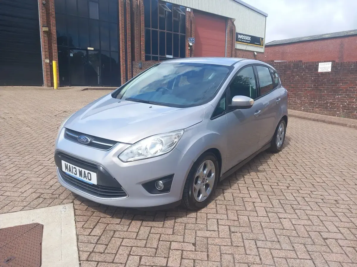 Used Ford C-MAX Zetec 125 HP (91 kW) 2013 Silver MPV