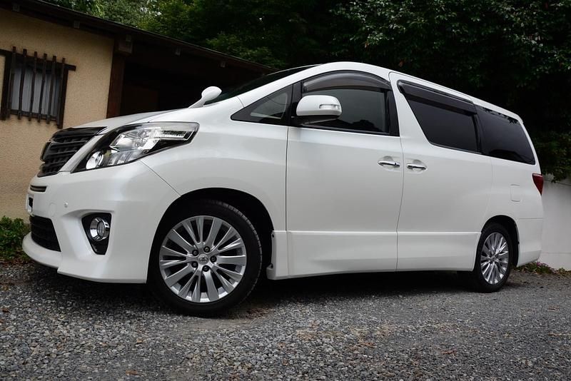 Used Toyota Alphard 2013 White MPV