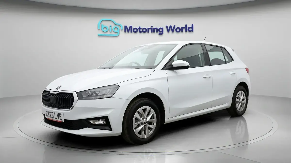 Used Skoda Fabia Comfort 95 HP (69 kW) 2023 White Hatchback