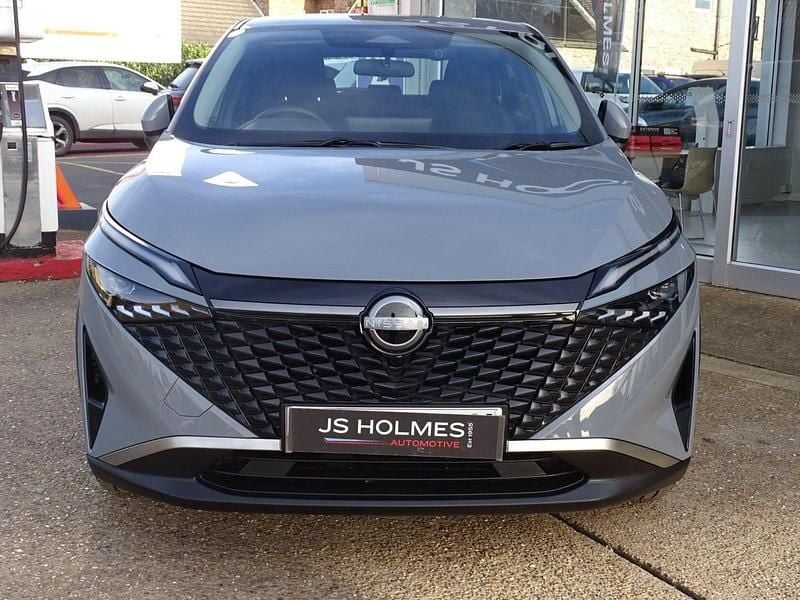 Used Nissan Qashqai Acenta Premium 190 HP (139 kW) 2025 Grey SUV