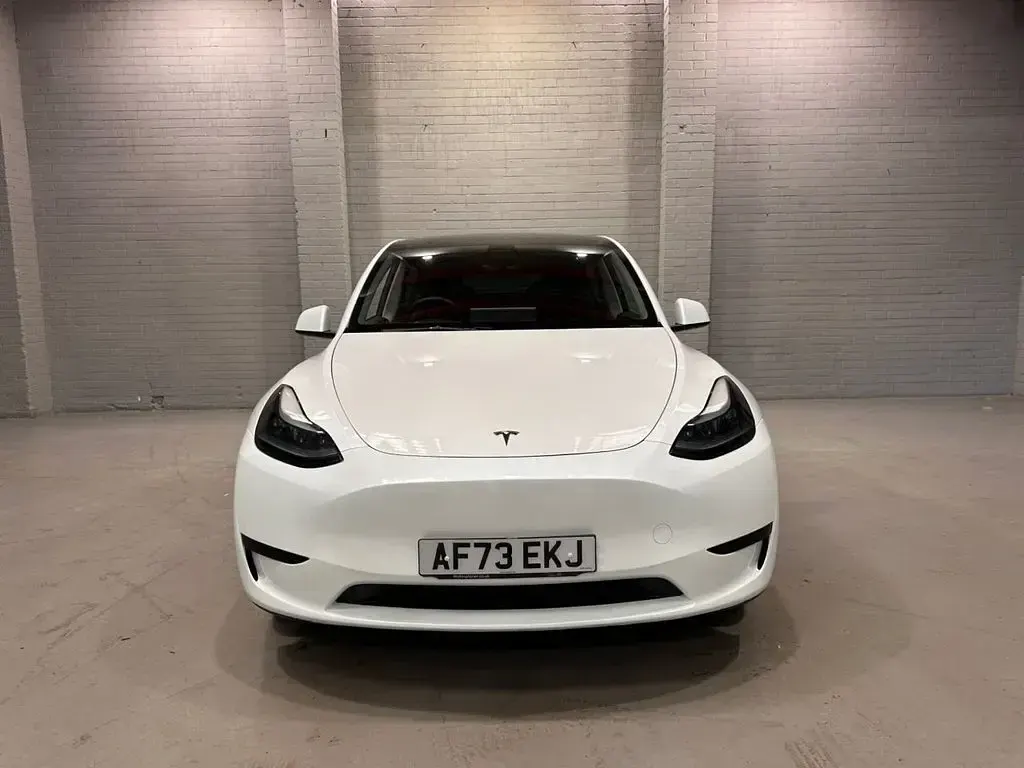 Used Tesla Model Y RWD 254 kW (346 HP) 2023 White SUV