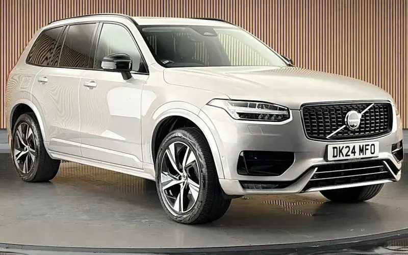 Used Volvo XC90 Plus 250 HP (183 kW) 2025 SUV