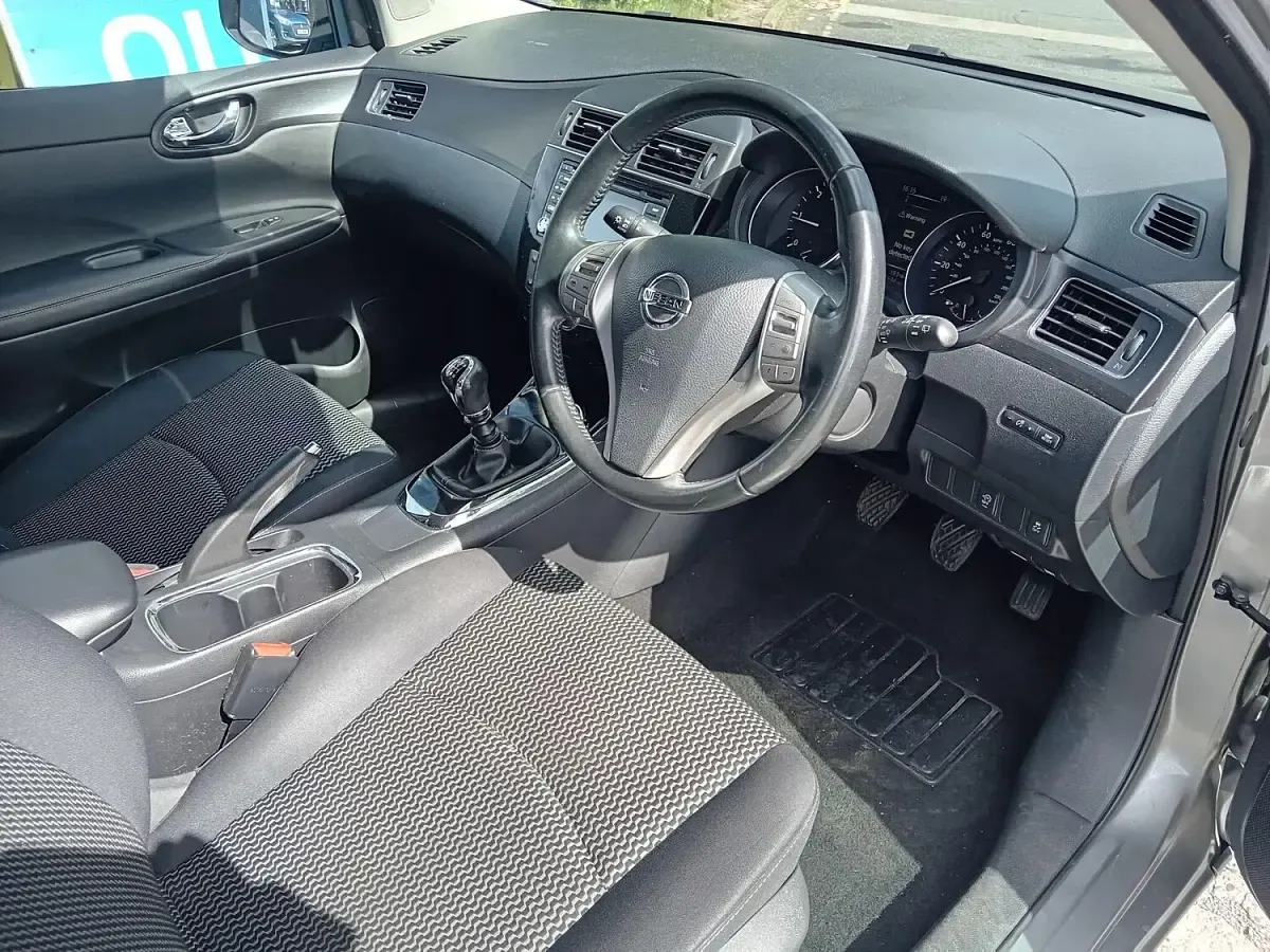 Used Nissan Pulsar N-TEC 110 HP (80 kW) 2015 Grey Hatchback