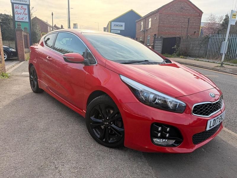 Used Kia ProCeed GT-Line 2017 Red Hatchback