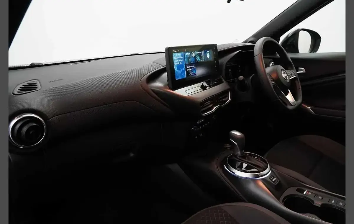 New Nissan Juke N-Connecta 143 HP (105 kW) 2025 Blue SUV