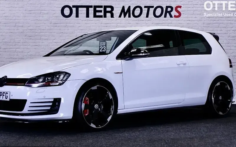 Used VW Golf VII GTI 230 HP (169 kW) 2015 Hatchback