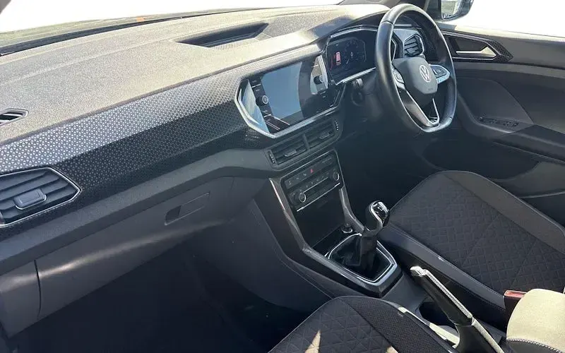 Second-hand VW T-Cross SEL 110 CP (80 kW) 2024 SUV