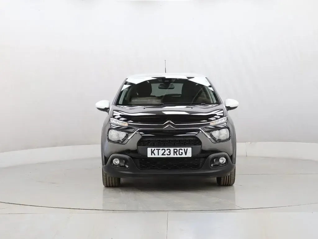 Used Citroën C3 PureTech 110 HP (80 kW) 2023 Black Hatchback