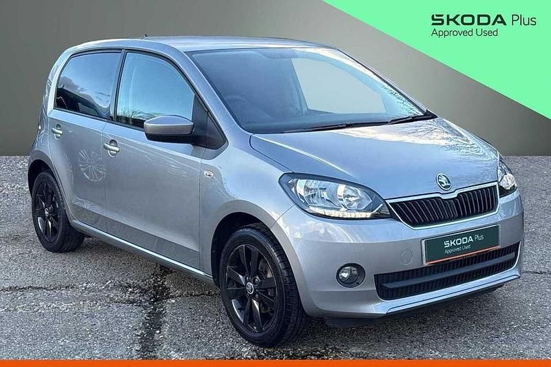 Used Skoda Citigo 44 HP (32 kW) 2017 Tungsten silber Hatchback