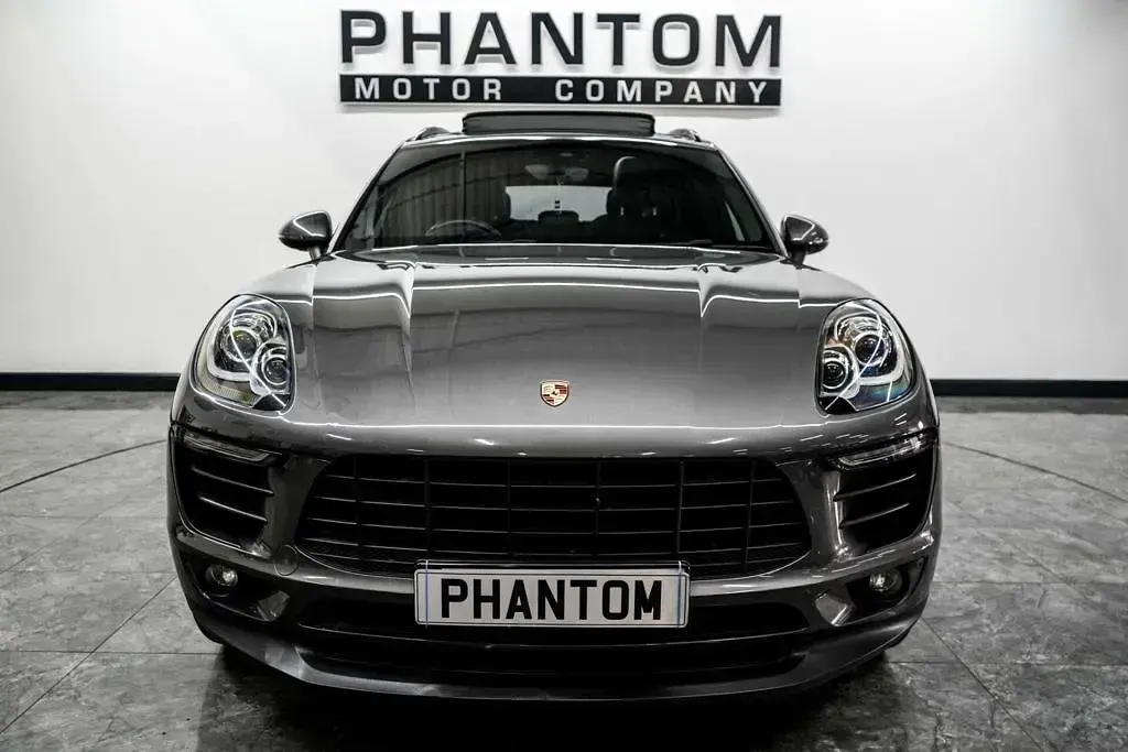Used Porsche Macan 258 HP (189 kW) 2018 Grey SUV
