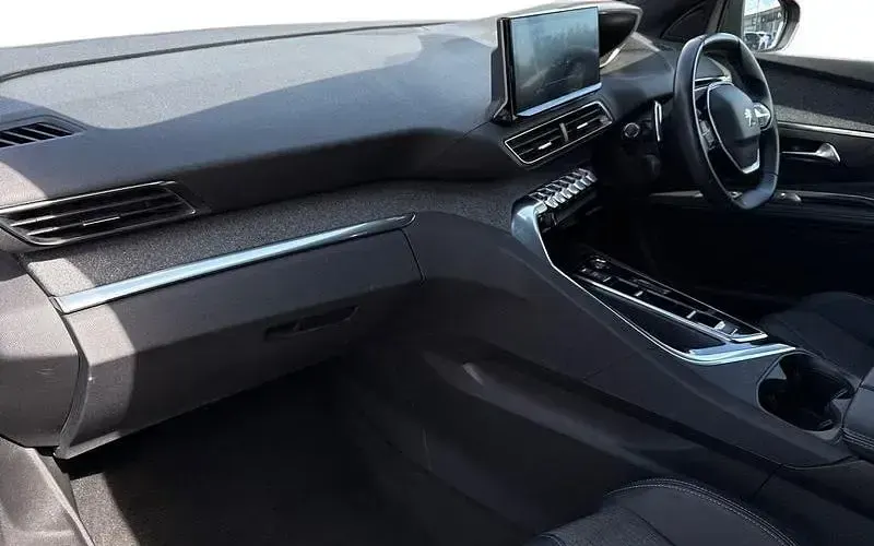 Used Peugeot 5008 Allure+ 131 HP (96 kW) 2023 Blue SUV