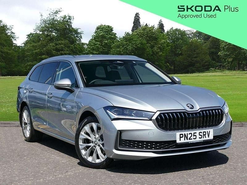 Silver Used 2025 Skoda Superb SE L Estate | £34,595 - Image 1/4