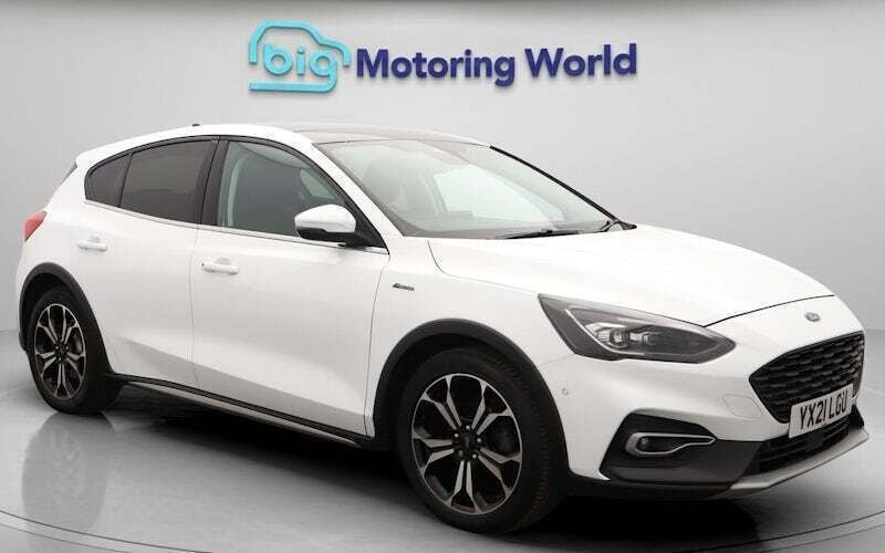 Used 2021 Ford Focus Active Hatchback | £15,400 (Fair price) - Image 1/4