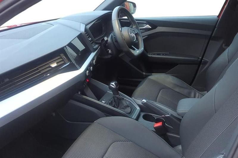 Used Audi A1 Black Edition 150 HP (110 kW) 2023 Misano red/ mythos black roof SUV