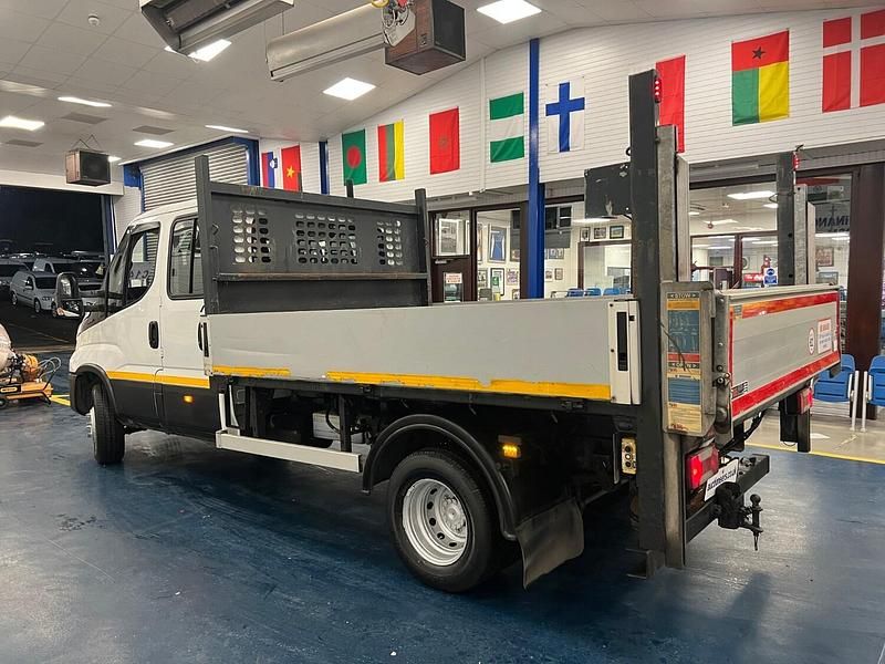 Used Iveco Daily 160 HP (117 kW) 2020 White