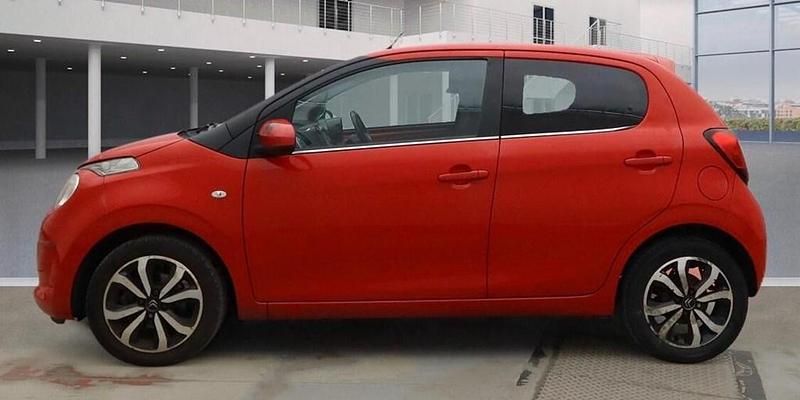 Used Citroën C1 Flair 68 HP (50 kW) 2015 Red Hatchback