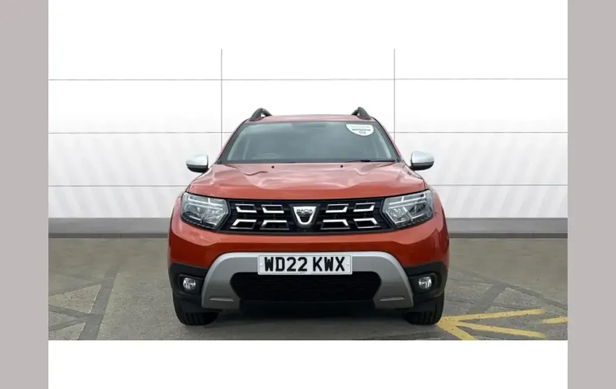 Used Dacia Duster Prestige 150 HP (110 kW) 2022 Orange SUV