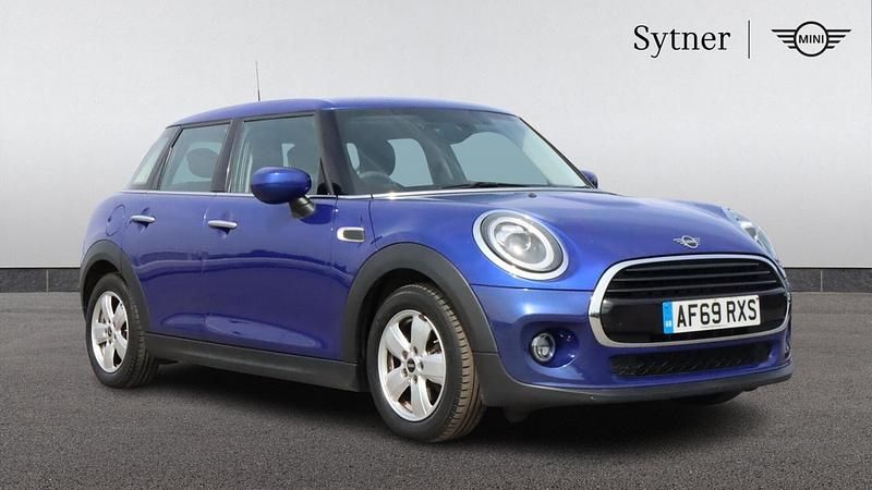 Blue Used 2019 Mini Cooper Classic Hatchback | £11,000 (Fair price) - Image 1/4