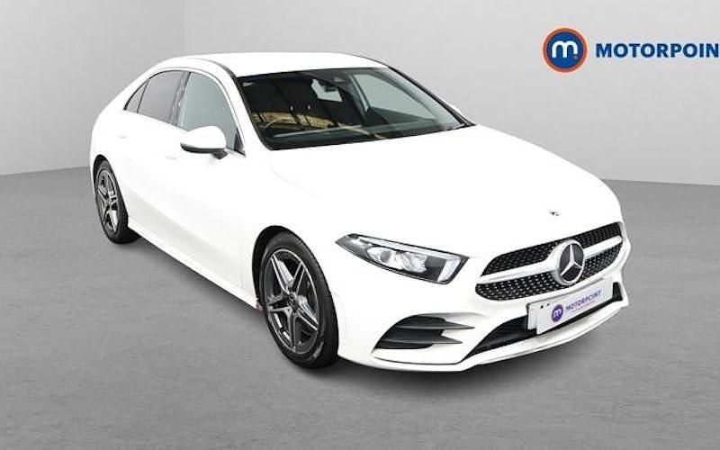 Begagnad Mercedes A250 AMG line 224 HK (164 kW) 2020 Sedan