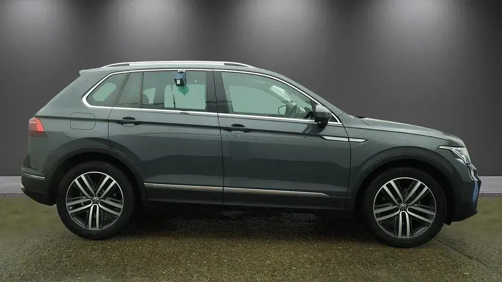 Used VW Tiguan Elegance 150 HP (110 kW) 2020 Grey SUV