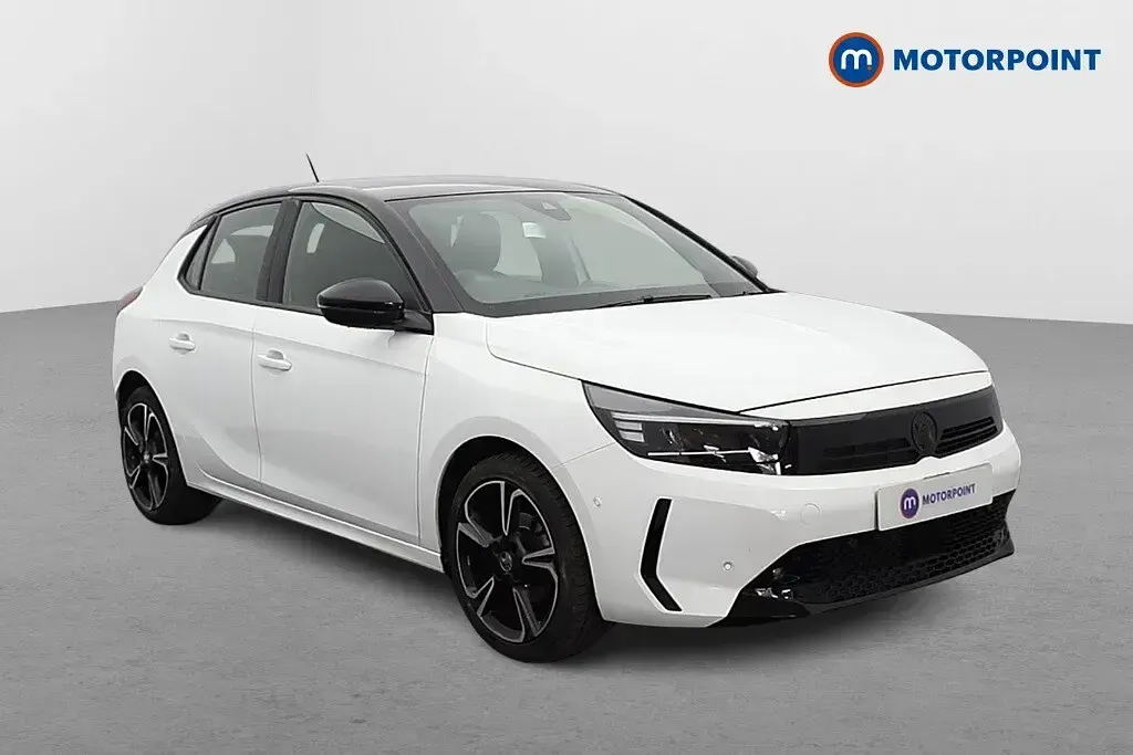 Used Vauxhall Corsa 75 HP (55 kW) 2023 White Hatchback
