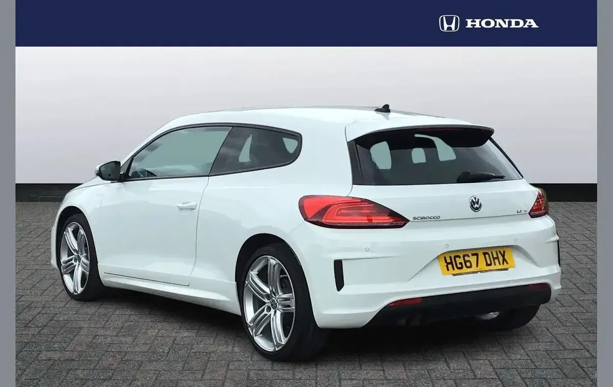 Used VW Scirocco R-line 217 HP (159 kW) 2017 White Coupe