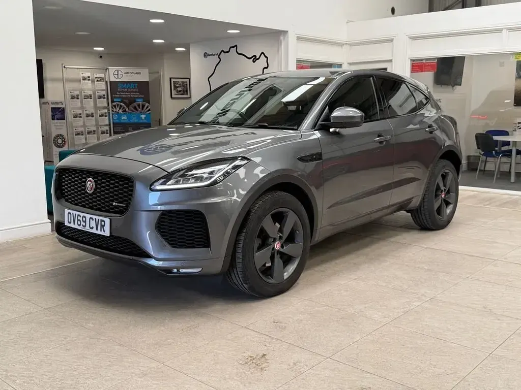 Used Jaguar E-Pace Chequered Flag 150 HP (110 kW) 2019 Grey SUV
