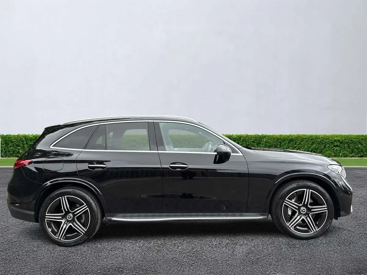 Used Mercedes GLC220 AMG line 2025 Black SUV