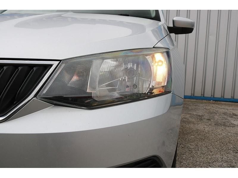 Used Skoda Fabia SE 2015 Silver Hatchback