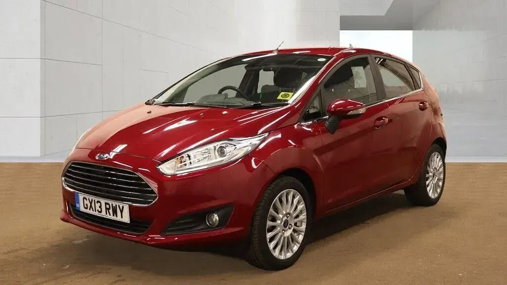 Used Ford Fiesta Titanium 2013 Red Hatchback