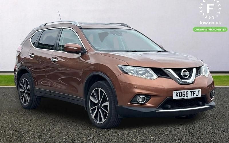 Used Nissan X-Trail N-Vision 177 HP (130 kW) 2017 Orange SUV