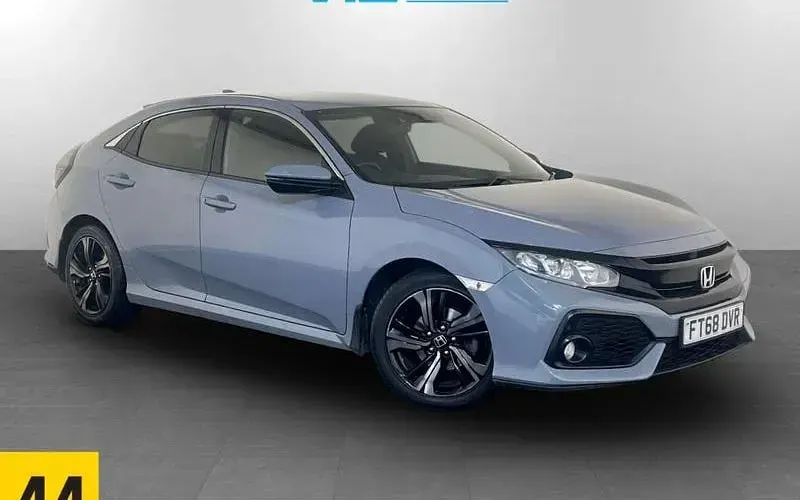 Second-hand Honda Civic SR 126 CP (92 kW) 2022 Hatchback