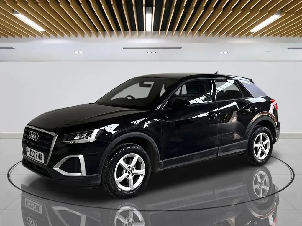 Used Audi Q2 Advanced 110 HP (80 kW) 2022 Black SUV
