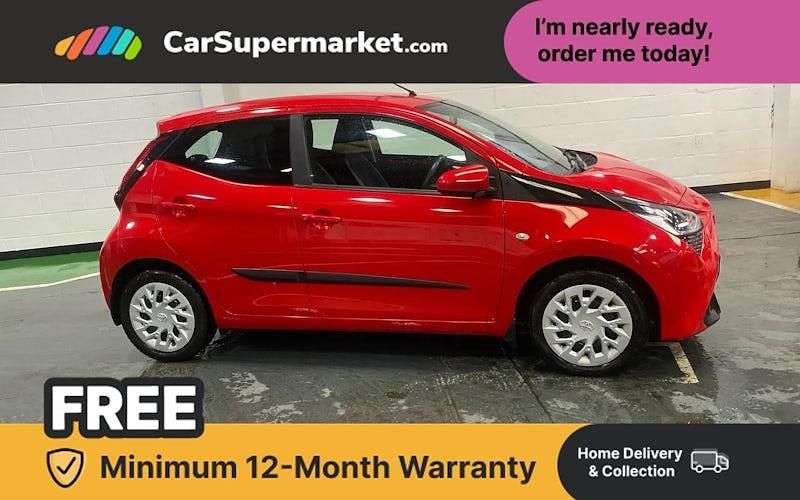 Used Toyota Aygo X-play 72 HP (52 kW) 2021 Hatchback