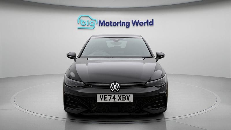 Used VW Golf VIII R-line 150 HP (110 kW) 2025 Black Hatchback
