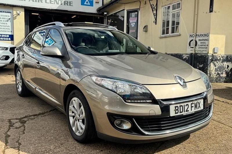 Used Renault Mégane III Dynamique 110 HP (80 kW) 2012 Estate