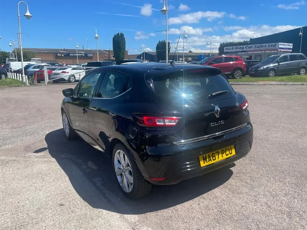 Used Renault Clio Dynamique 2017 Black Hatchback